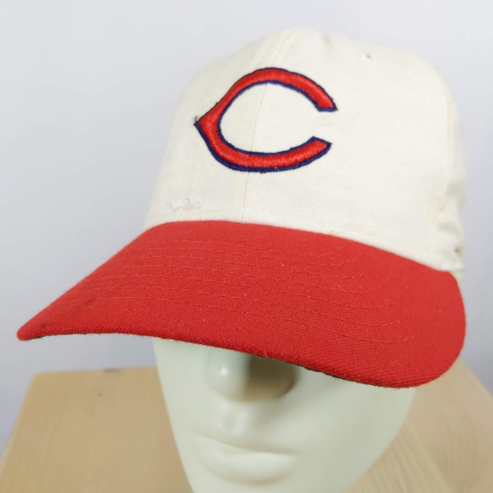 Fitted Cincinnati Reds baseball hat